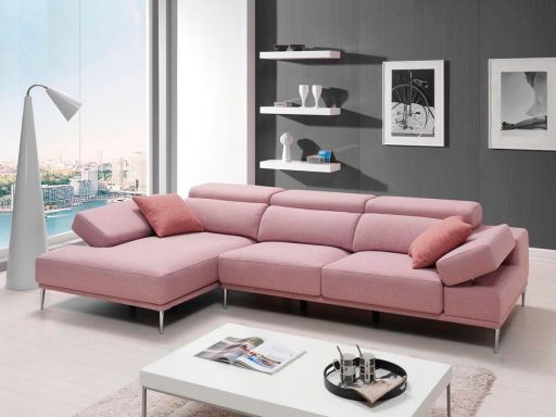sofá pastel rosa
