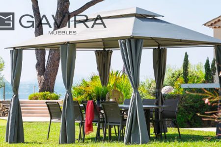 Pérgolas, cenadores y sombrillas premium: Eleva tu terraza en la Costa del Sol